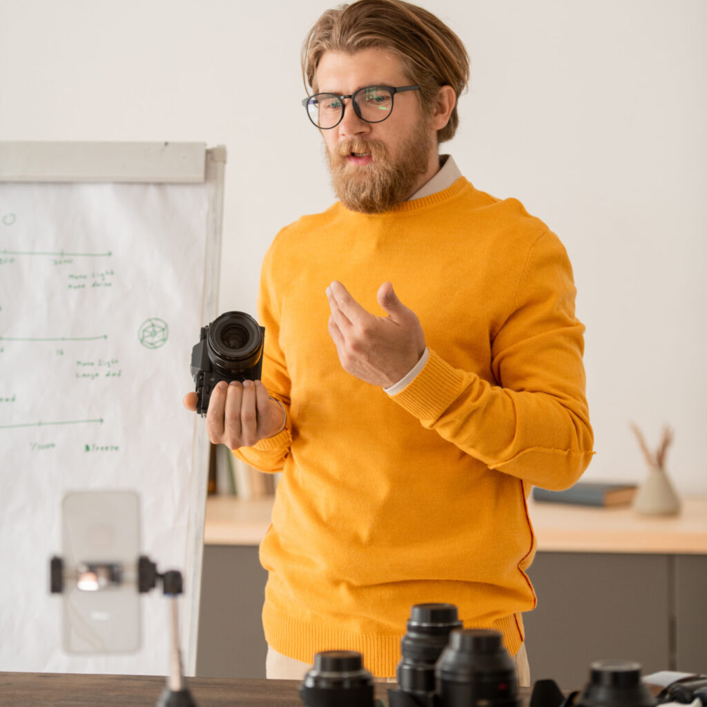 contemporary young professional photographer talki 2ulpdqv.jpg